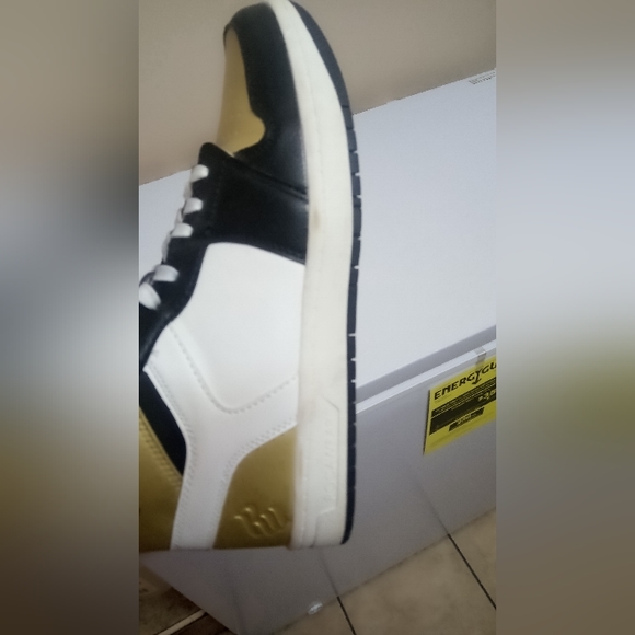 Been sitting in my closet for way too long don't know how to style she was like - Picture 4 of 6